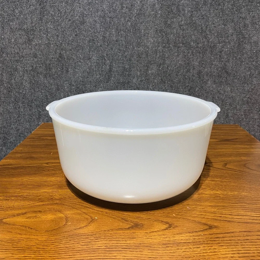 Glasbake for Sunbeam White Milk Glass Mixing Bowl‎ 19CJ Replacement MCM Vintage